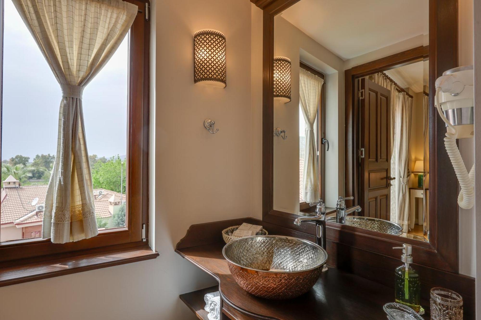 Отель Akanthus Ephesus 3*